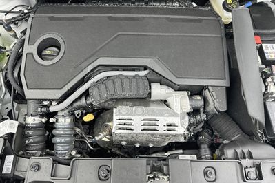 DS DS3 Crossback Performance Line 1.2 Hybrid DCT