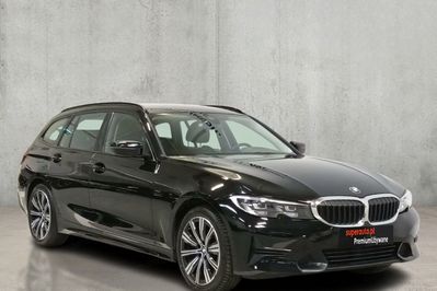 BMW Seria 3 Touring 320d Sport Line