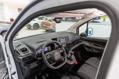 Toyota Proace City Long