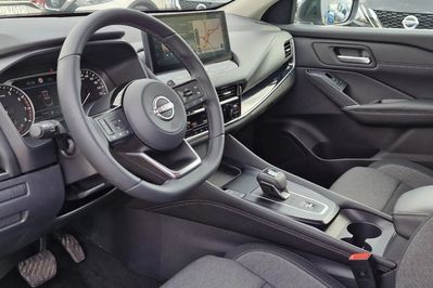 Nissan Qashqai 1.3 DIG-T mHEV N-Connecta Xtronic