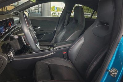 Mercedes CLA 220 4-Matic AMG Line