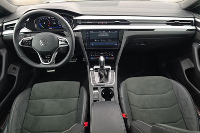Volkswagen Arteon 2.0 Tsi r-Line Dsg