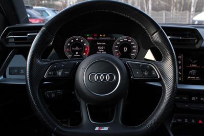 Audi A3 S3 TFSI quattro S tronic