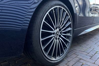 Mercedes Klasa C 200 4-Matic AMG