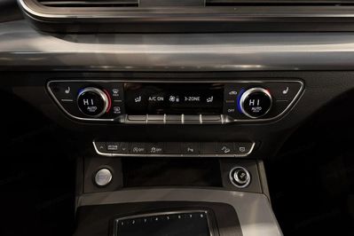 Audi Q5 35 TDI mHEV S tronic Quattro