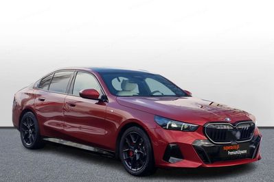 BMW Seria 5 530e sport-aut