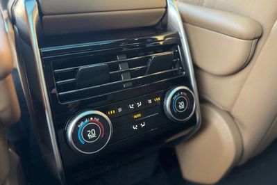 Land Rover Range Rover D300 AWD SE