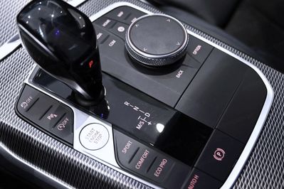 BMW Seria 3 330i xDrive M Sport