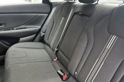 Hyundai Elantra 1.6 Smart DCT