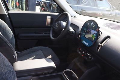 Mini Countryman S ALL4 Linia Essential