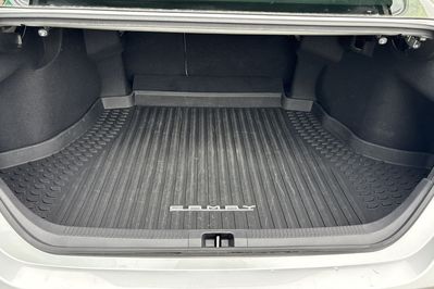 Toyota Camry Executive 2.5 Hybrid