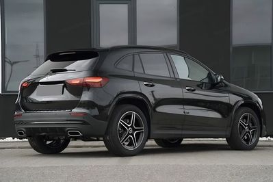 Mercedes GLA 220 4-Matic AMG Line
