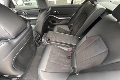 BMW Seria 3 318i M Sport