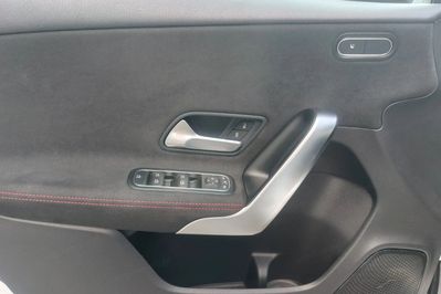 Mercedes Klasa A 200 AMG Line 7G-DCT