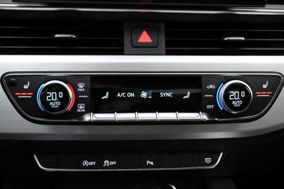 Audi A4 35 TDI mHEV S Line S tronic