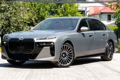 BMW Seria 7 740d xDrive M Sport