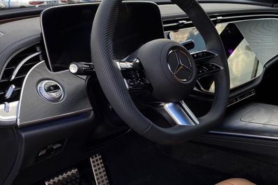 Mercedes Klasa E 200 4-Matic AMG