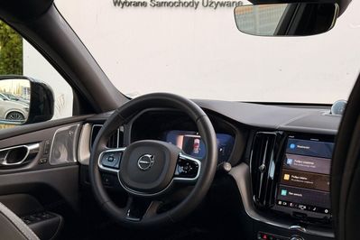 Volvo XC60 T8 Plug-In Hybrid AWD Ultra Black Edition