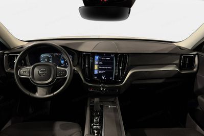 Volvo XC60 B4 B Momentum