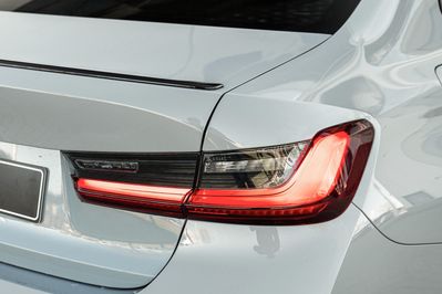 BMW Seria 3 330i xDrive M Sport sport-aut