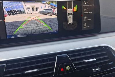 BMW Seria 5 Touring 520d xDrive Luxury Line