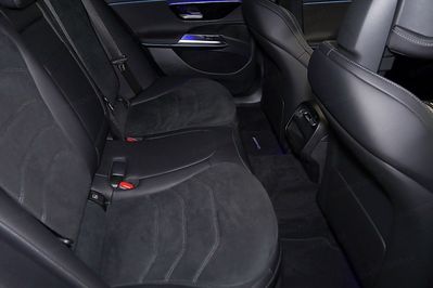 Mercedes E Klasa 220 d 4-Matic AMG