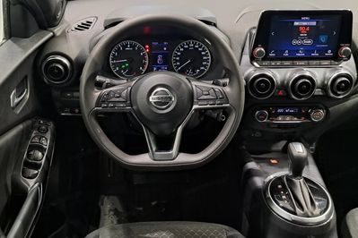 Nissan Juke 1.0 DIG-T Acenta DCT