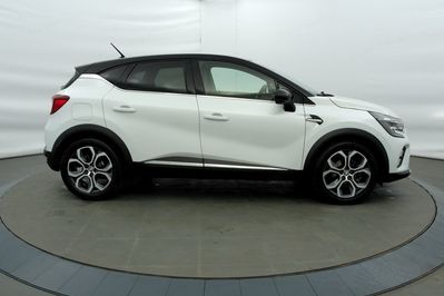 Renault Captur Intens 1.3 E-Tech EDC
