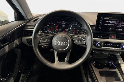 Audi A4 35 TFSI mHEV S tronic