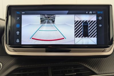 Peugeot 2008 ALLURE 1.2 PureTech