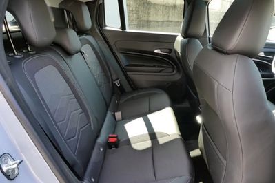 Jeep Avenger Summit 1.2 T3 mHEV FWD eDCT6