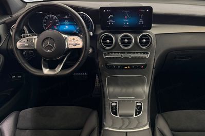 Mercedes GLC 300 e 4MATIC AMG Line