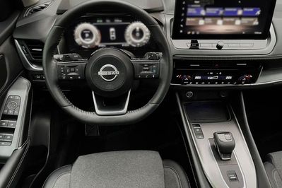 Nissan Qashqai N-Connecta Xtronic 1.3 DIG-T mHEV