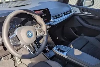 BMW Seria 2 225e xDrive M Sport sport-aut