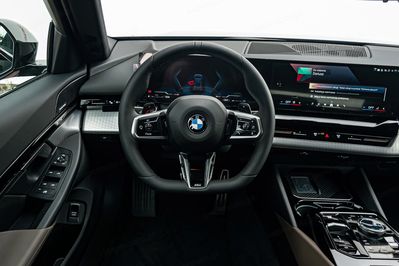 BMW Seria 5 Touring 520d xDrive M Sport