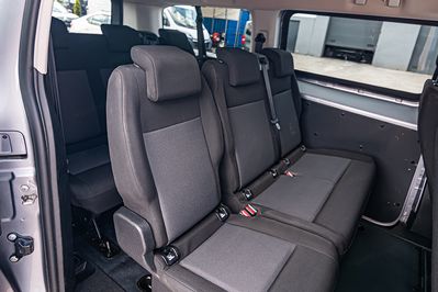 Opel Vivaro Kombi Extra Long L2H1