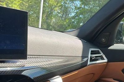 BMW Seria 3 330d xDrive M Sport