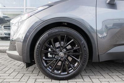 Toyota C-HR GR Sport 1.8 Hybrid Dynamic Force