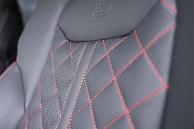 Audi Q7 SQ7 TFSI quattro
