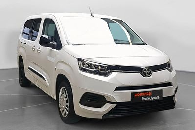 Toyota Proace City Verso L2H1 Business