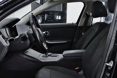 BMW Seria 3 318d  Advantage aut