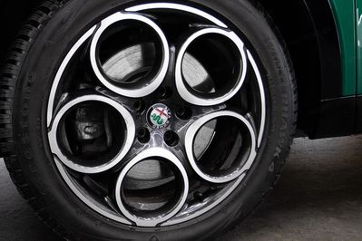 Alfa Romeo Tonale 1.5 T4 GSE mHEV Tributo Italiano DCT