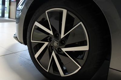 Skoda Octavia Sportline 1.5 TSI m-HEV DSG