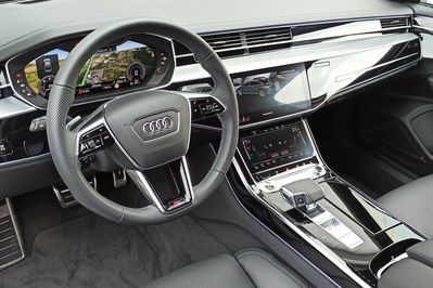 Audi A8 50 TDI quattro