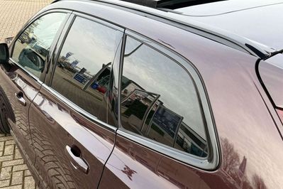 Volvo XC60 T6 Plug-In Hybrid AWD Ultra Dark