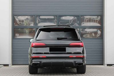 Audi Q7 50 TDI quattro S Line