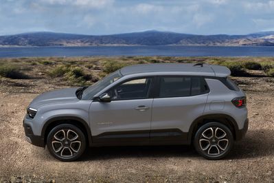 Jeep Avenger Summit 1.2 mHEV e-DCT6
