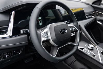 JAC JS8 PRO 1.5 T-GDI 7 DCT 7os.
