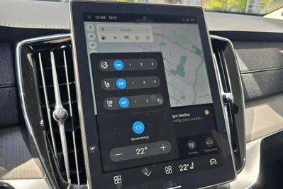 Volvo XC90 T8 AWD Plug-In Hybrid Ultra Dark 7os aut