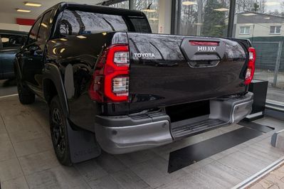 Toyota HiLux Double Cab Invincible